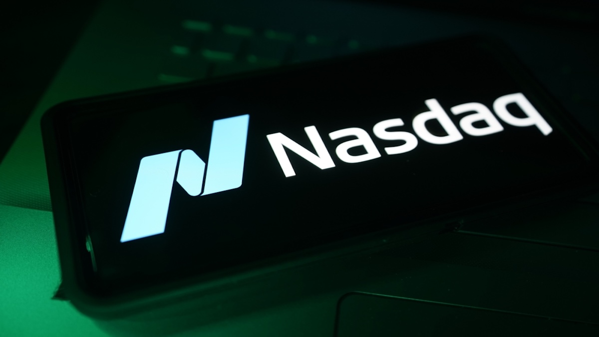 Tech Stocks Carry NASDAQ to Record High